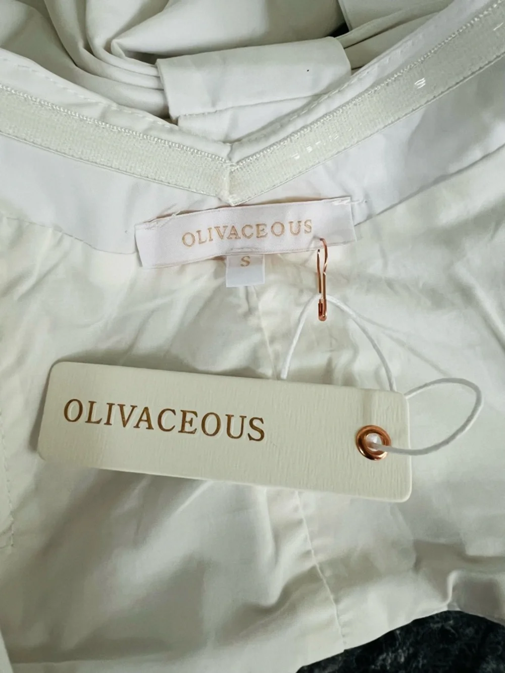 Olivaceous Strapless Top with Bow Back - Picture 6 of 9